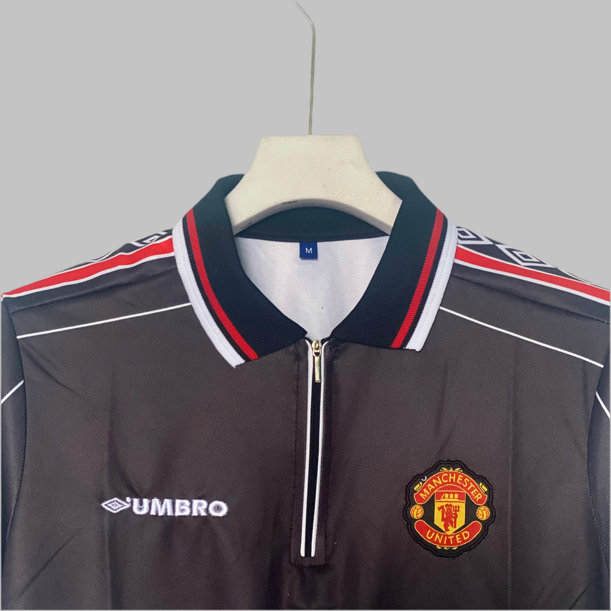 DAVID BECKAM MANCHESTER UNITED 1998 AWAY KIT