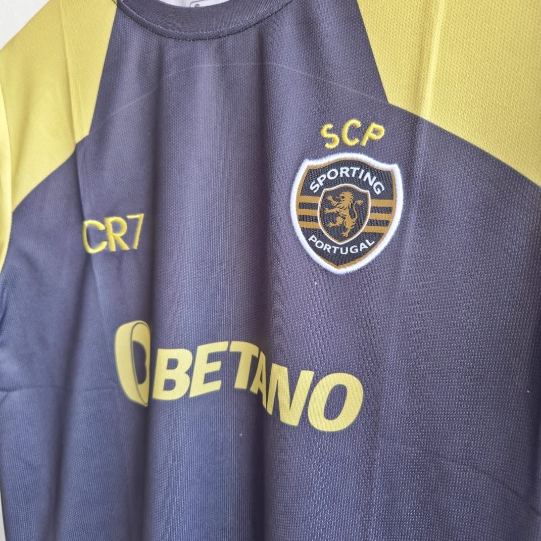 CRISTIANO RONALDO SPORTING SPECIAL EDITION KIT