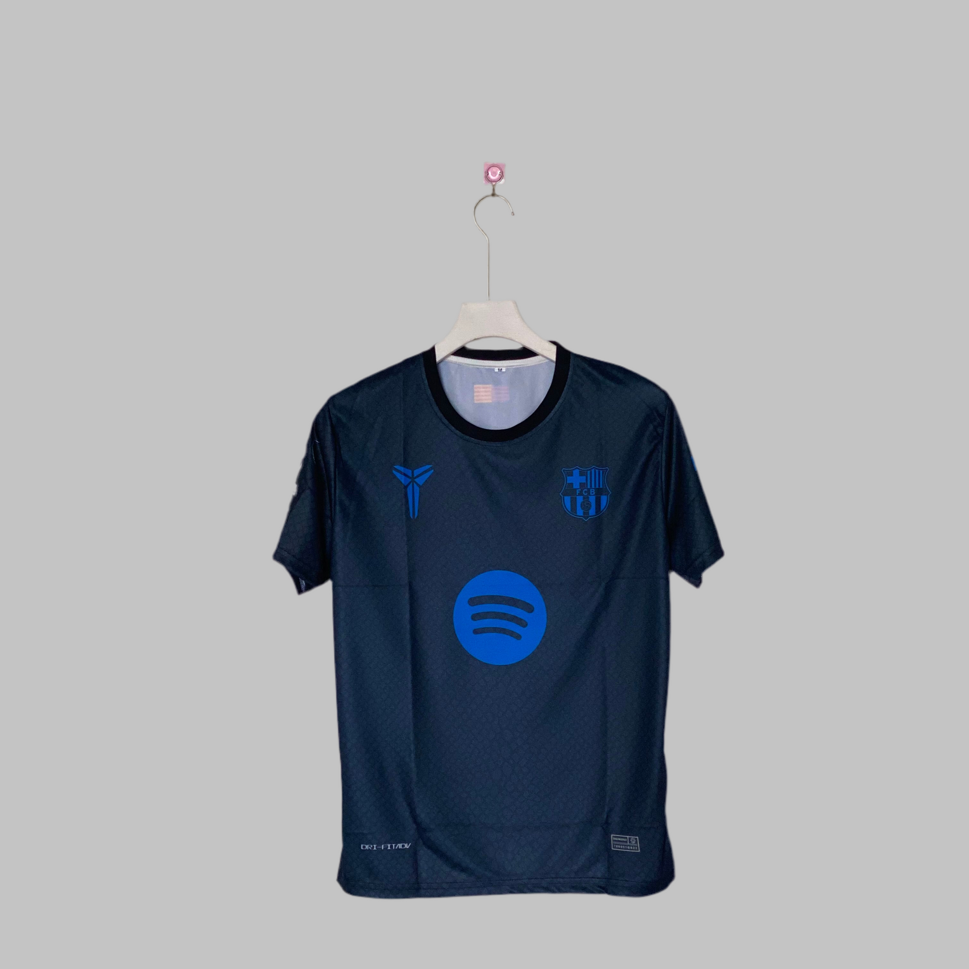 FC BARCELONA 2025 - 26 PRE MATCH KIT