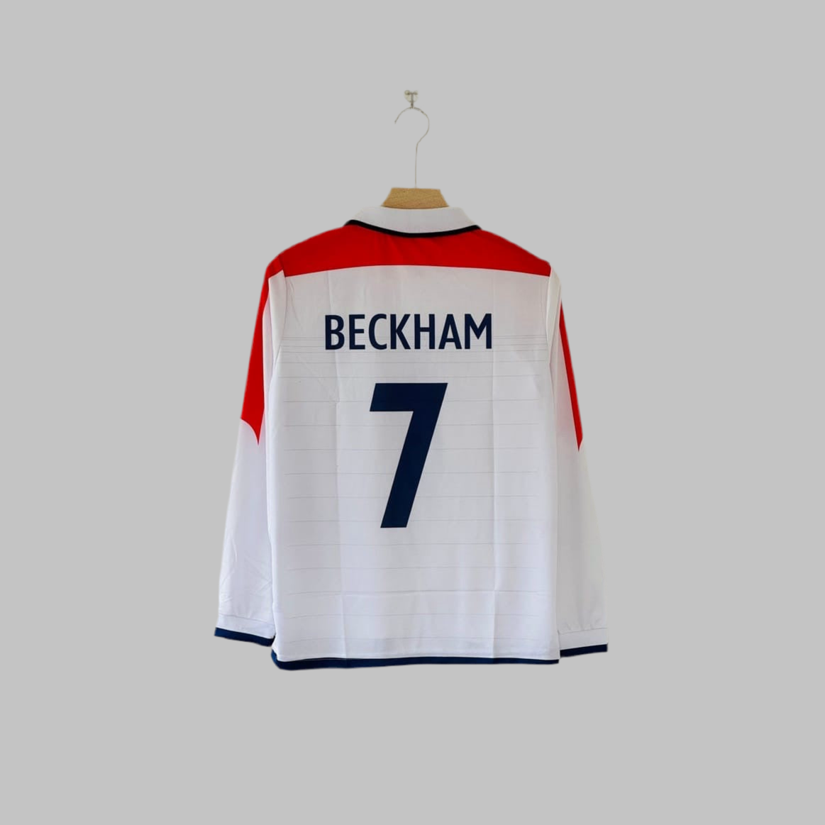 DAVID BECKHAM ENGLAND 2004 HOME KIT