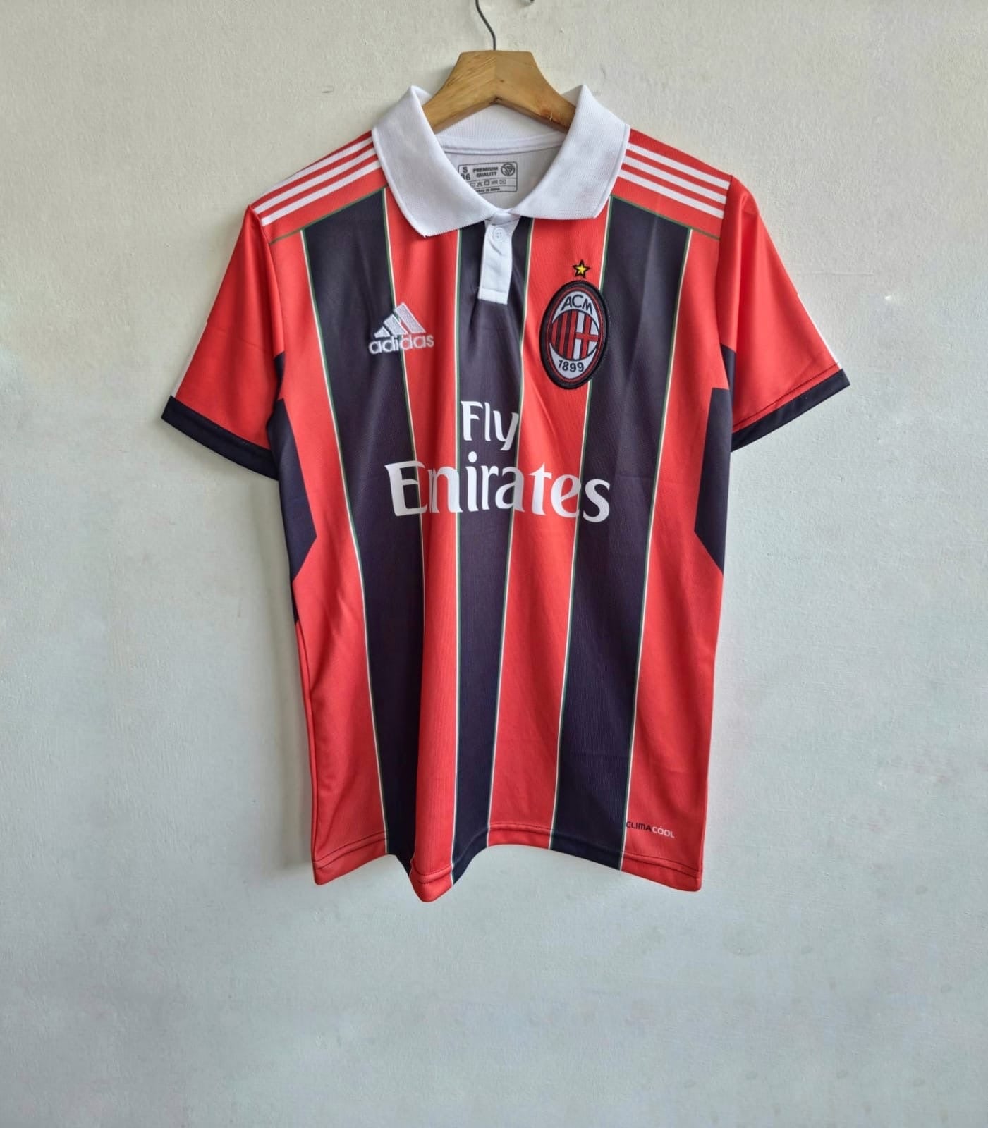 ZLATAN IBRAHIMOVIC AC MILAN RETRO KIT