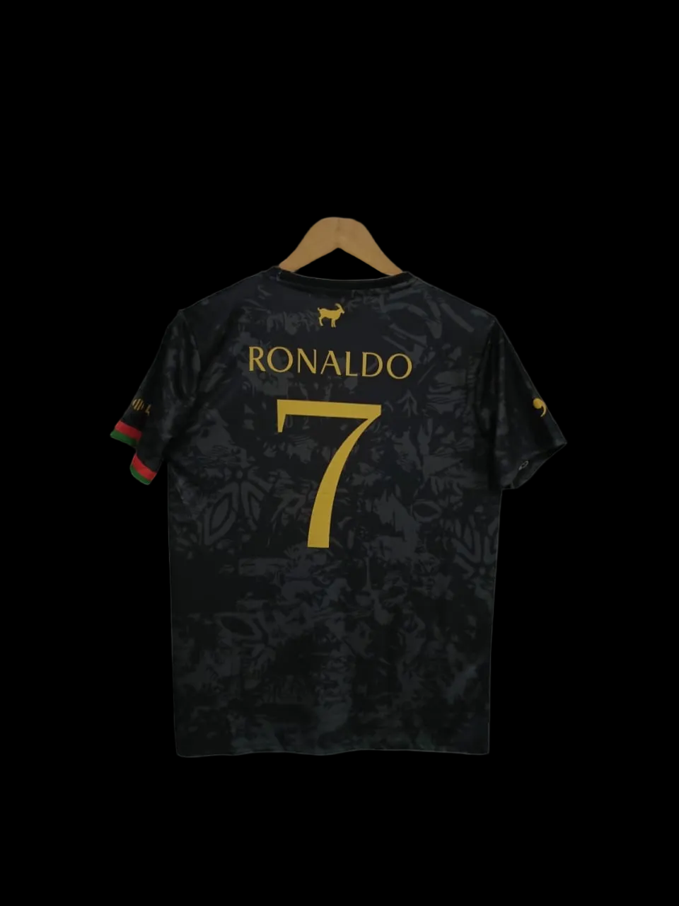 CR7 GOAT EDITION KIT