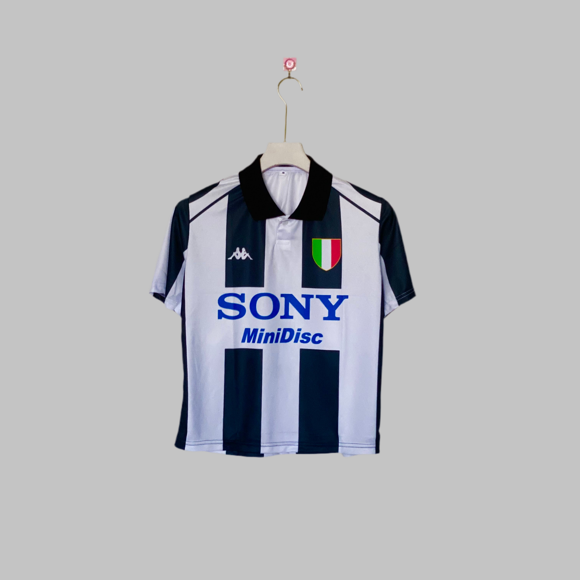 ZINADINE ZIDANE JUVENTUS 1997 - 98 HOME KIT