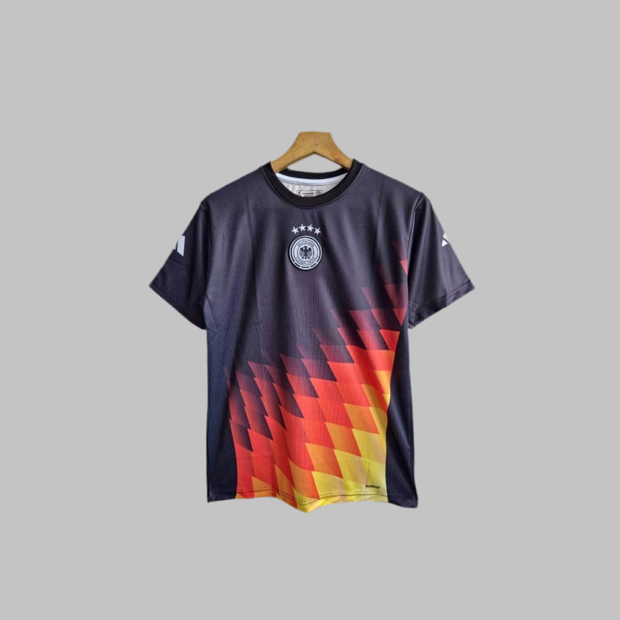 TONI KROOS GERMANY 2024 - 25 PRE MATCH KIT