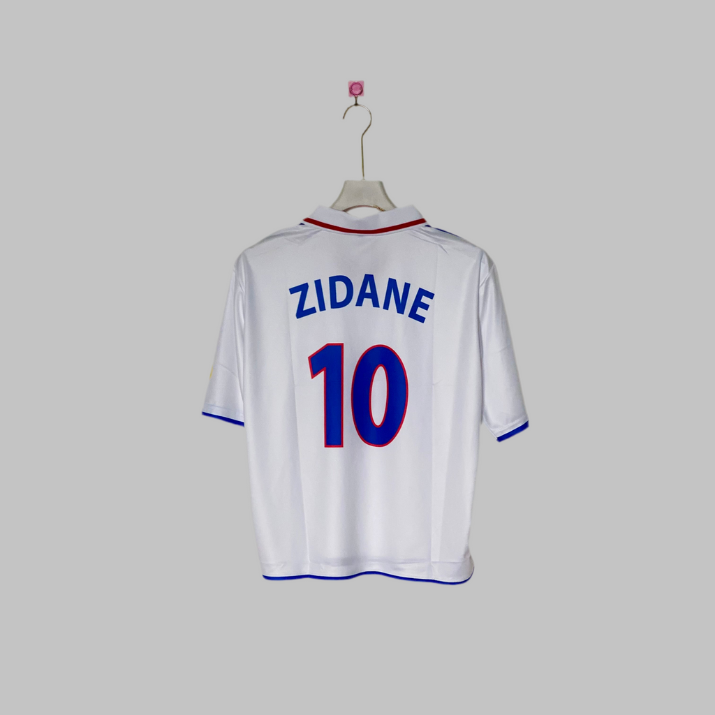 ZINADINE ZIDANE FRANCE 2000 AWAY KIT