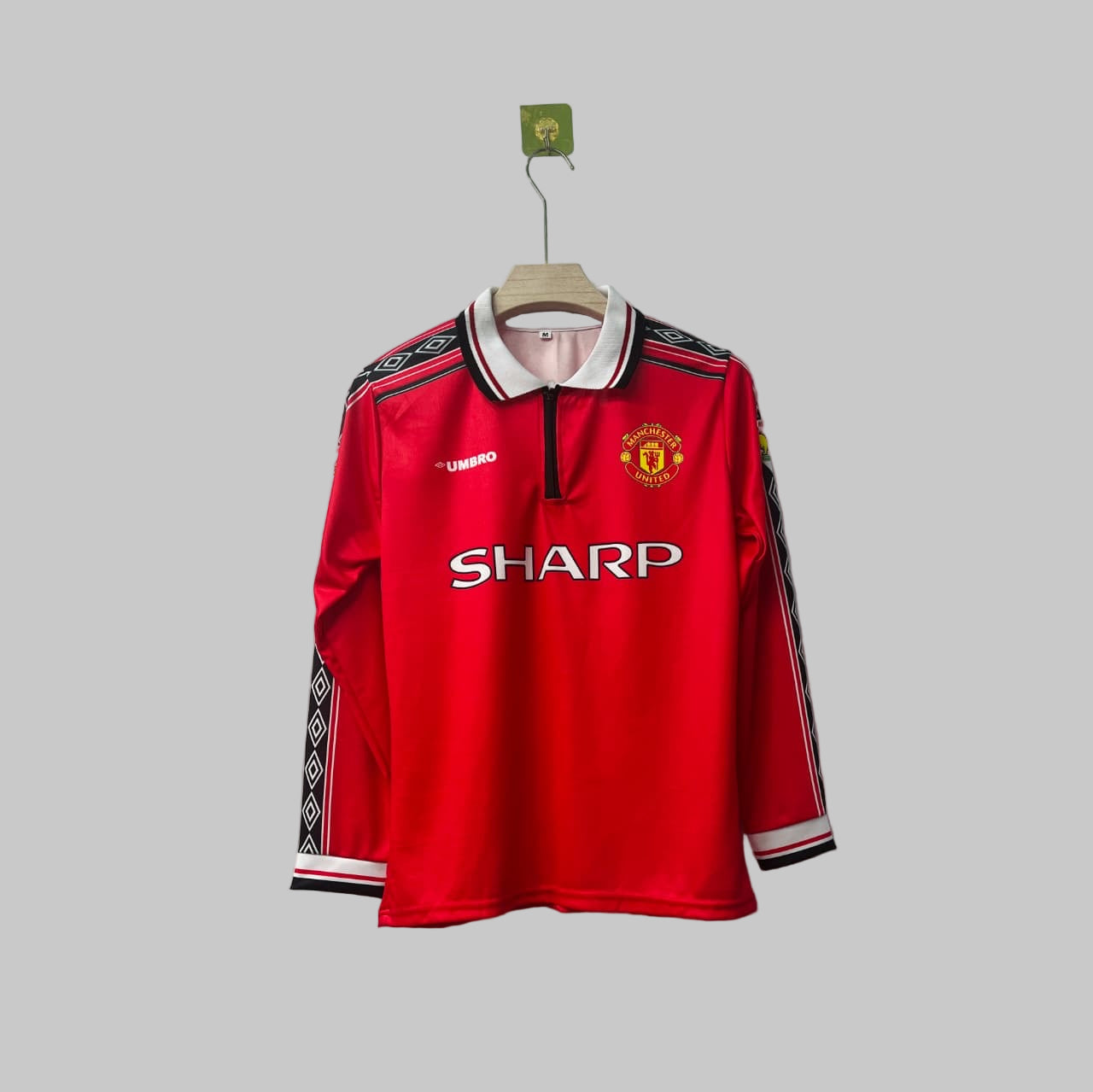 DAVID BECKAM MANCHESTER UNITED 1998 - 1999 HOME KIT