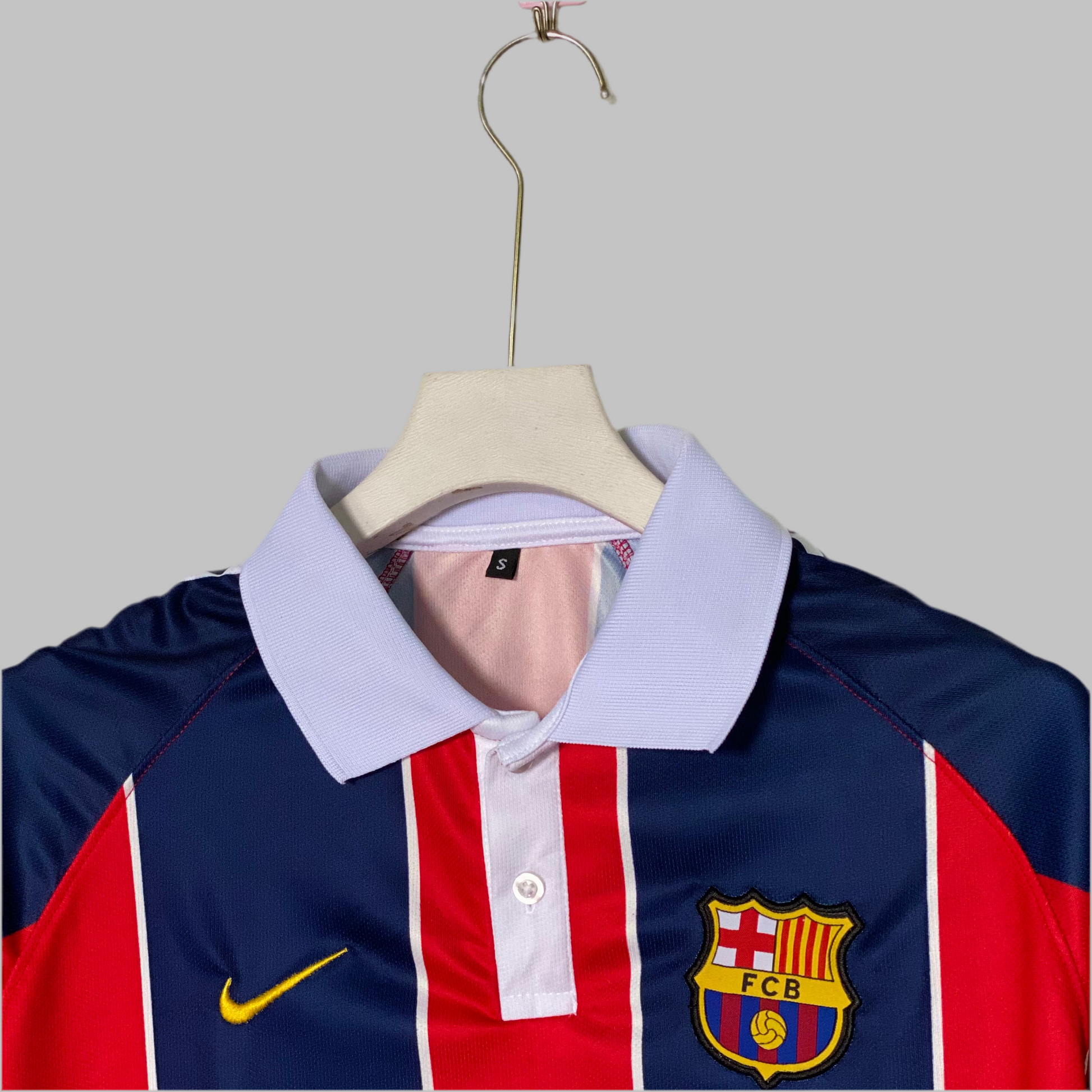 FC BARCELONA OVERSIZED SPECIAL EDITION
