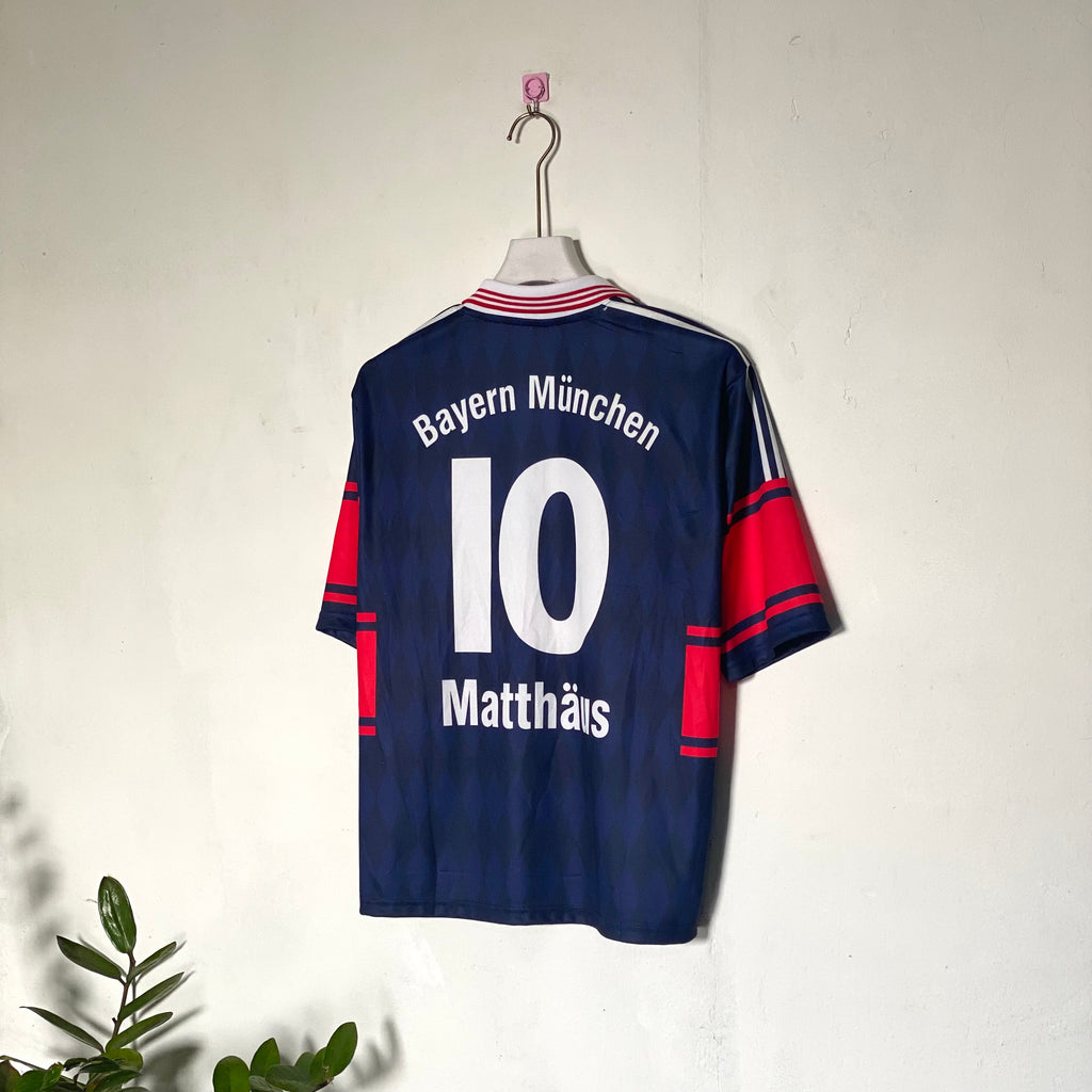 MATTHAUS BAYERN MUNICH 1997 - 98 HOME KIT