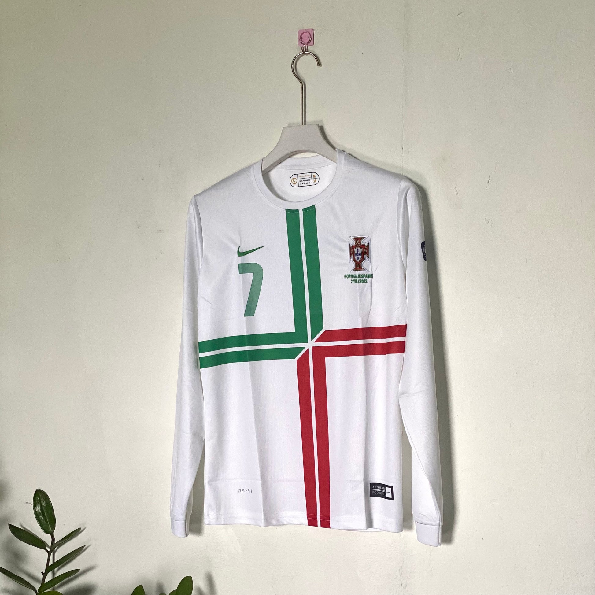 CR7 PORTUGAL 2012 AWAY KIT