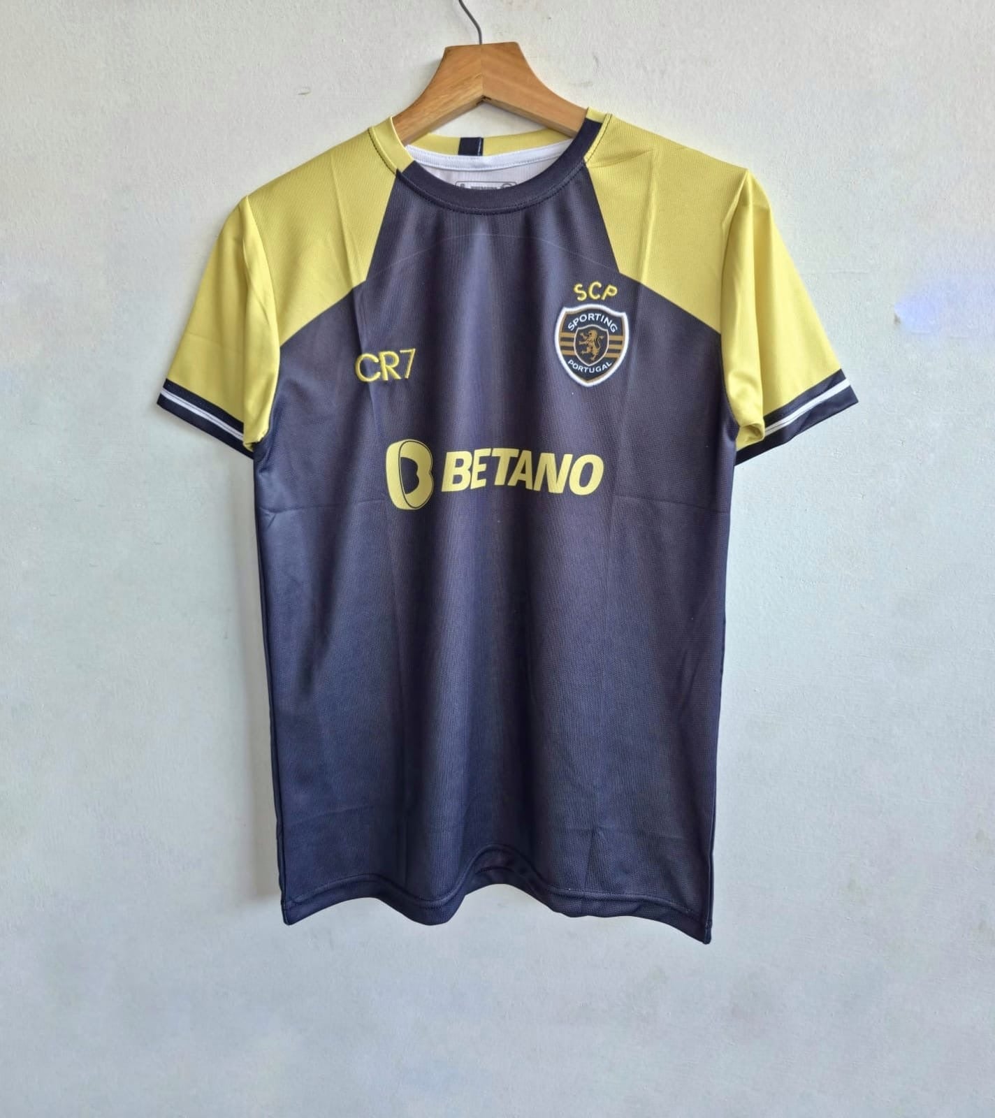 CRISTIANO RONALDO SPORTING SPECIAL EDITION KIT