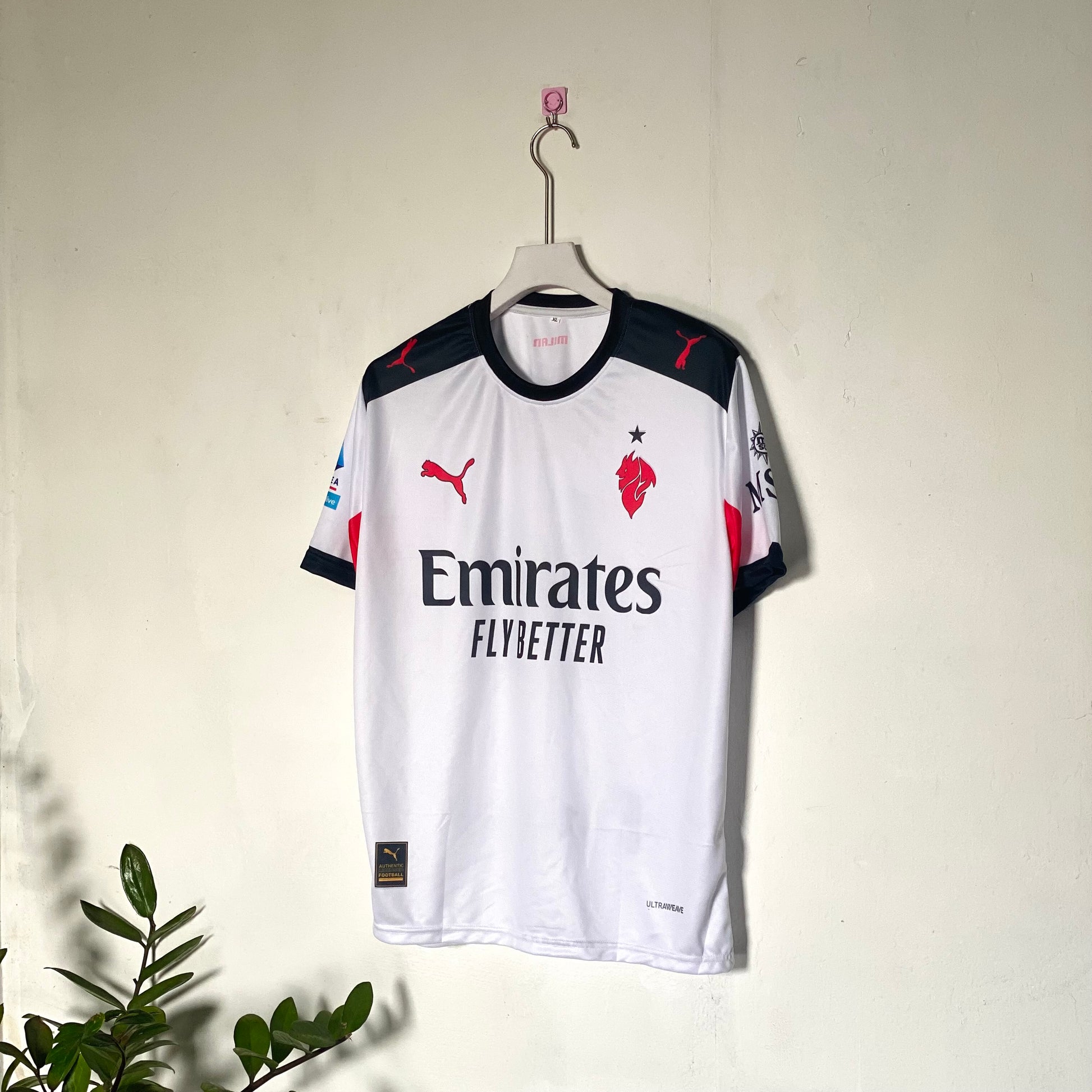 LUKA MODRIC AC MILAN 2025 - 26 AWAY KIT