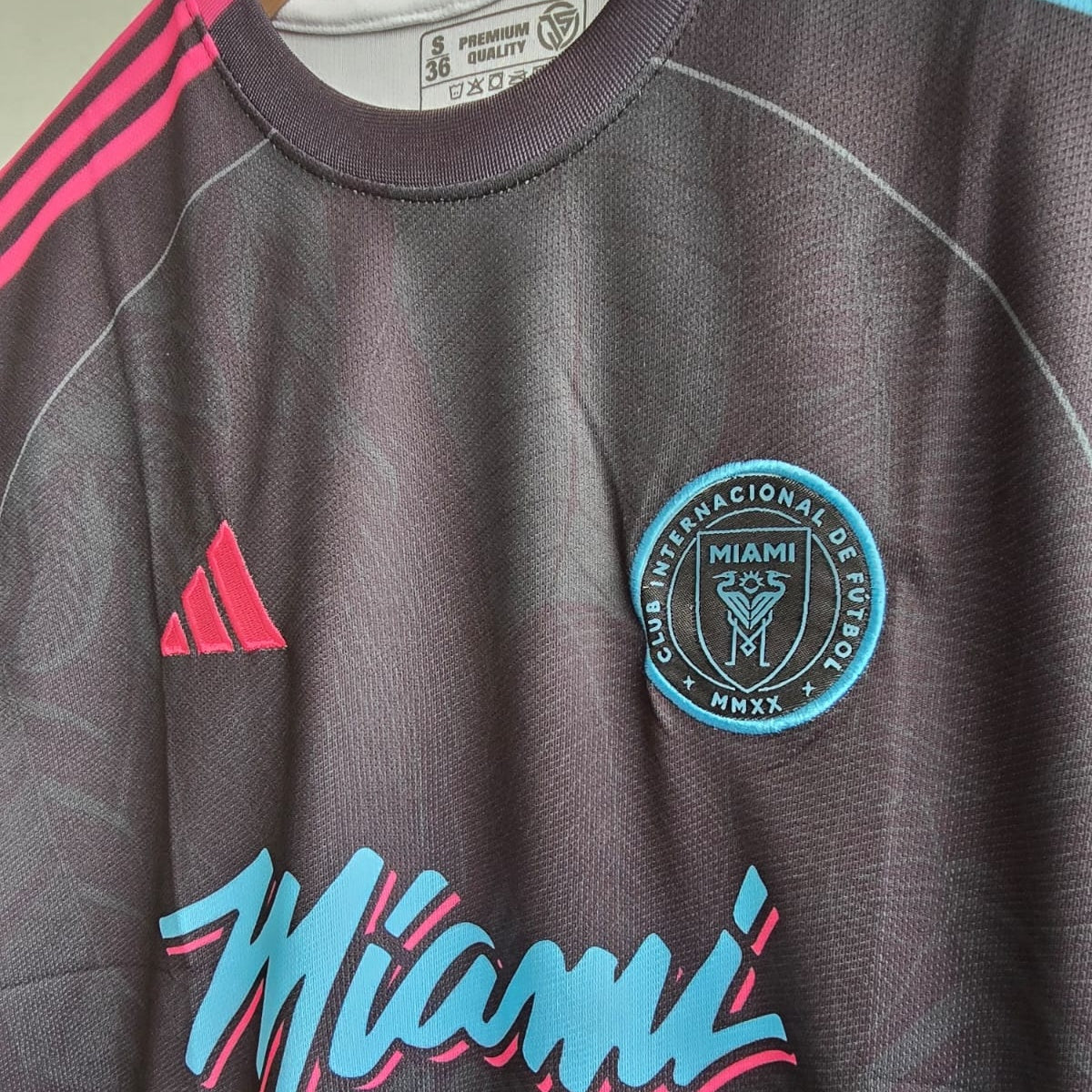 LIONEL MESSI INTER MIAMI SPECIAL EDITION KIT