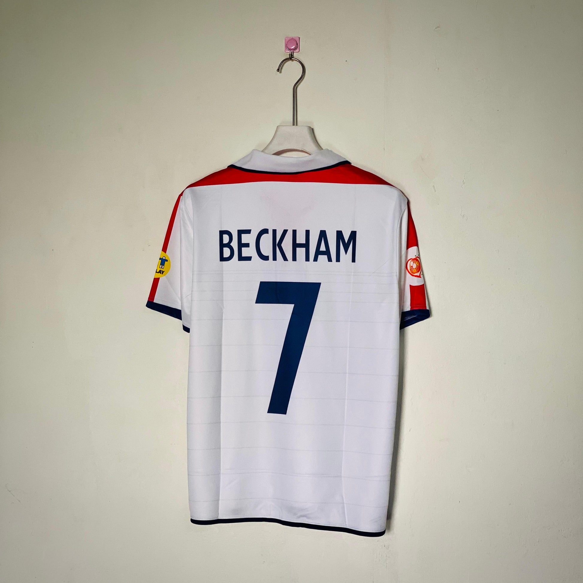DAVID BECKHAM ENGLAND 2004 HOME KIT