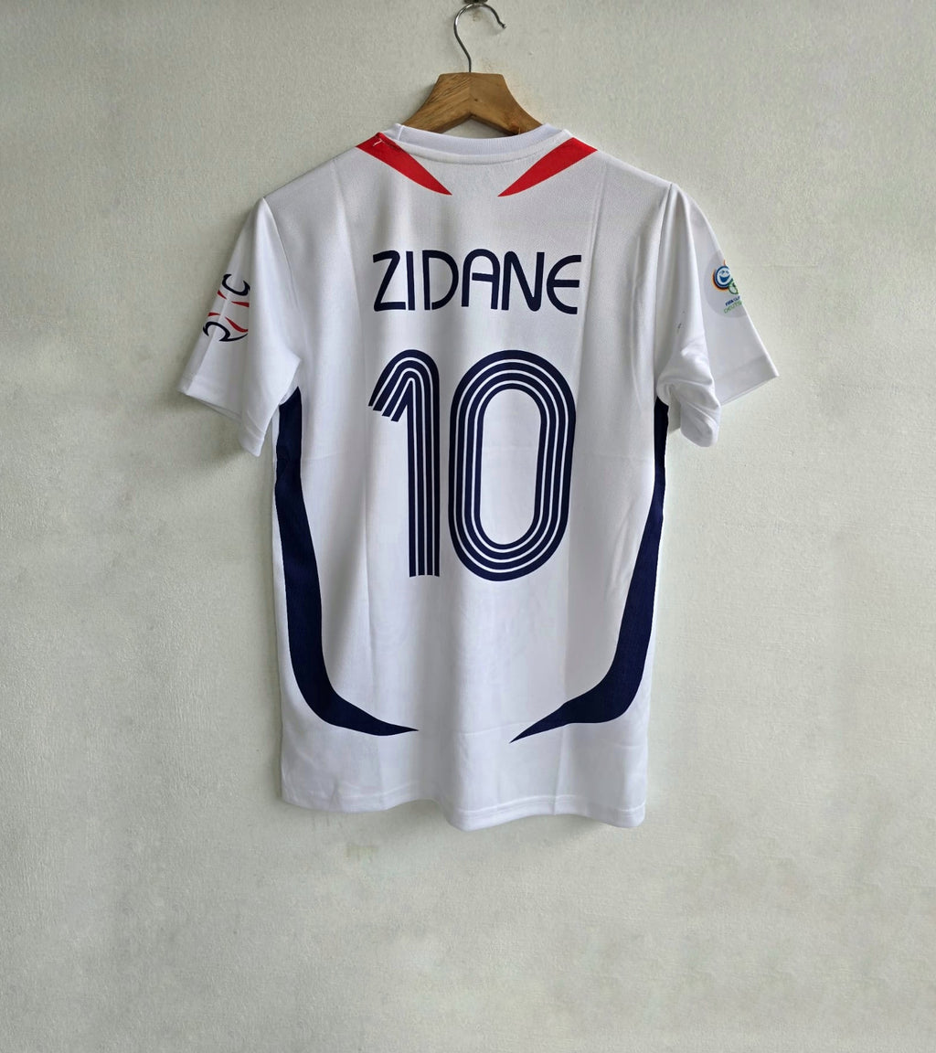 ZINADINE ZIDANE FRANCE 2006 AWAY KIT