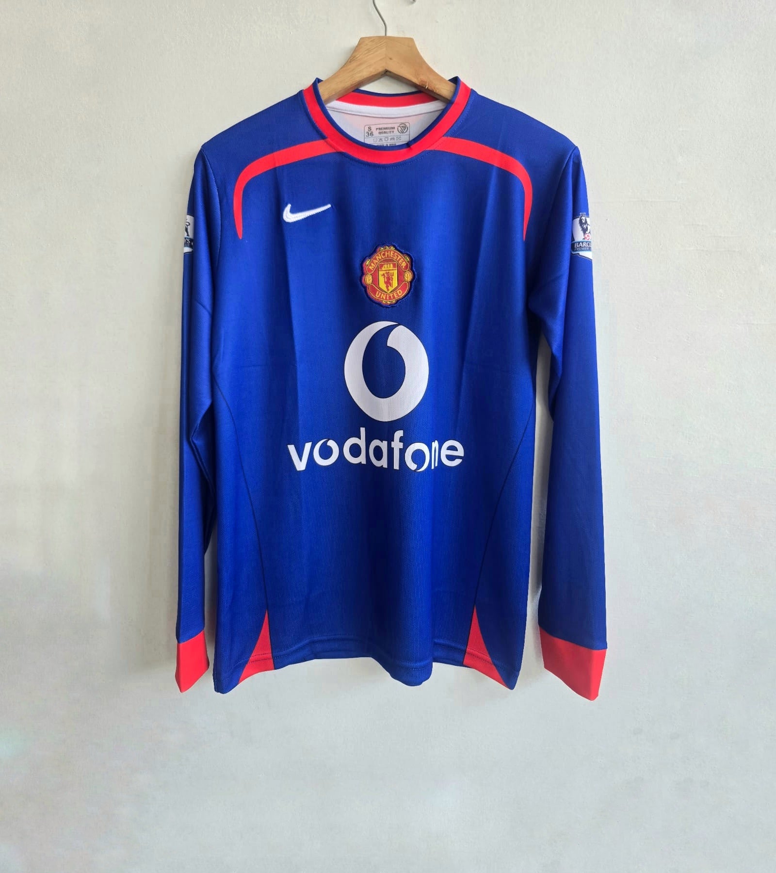 CR7 MANCHESTER UNITED 2005 - 06 KIT