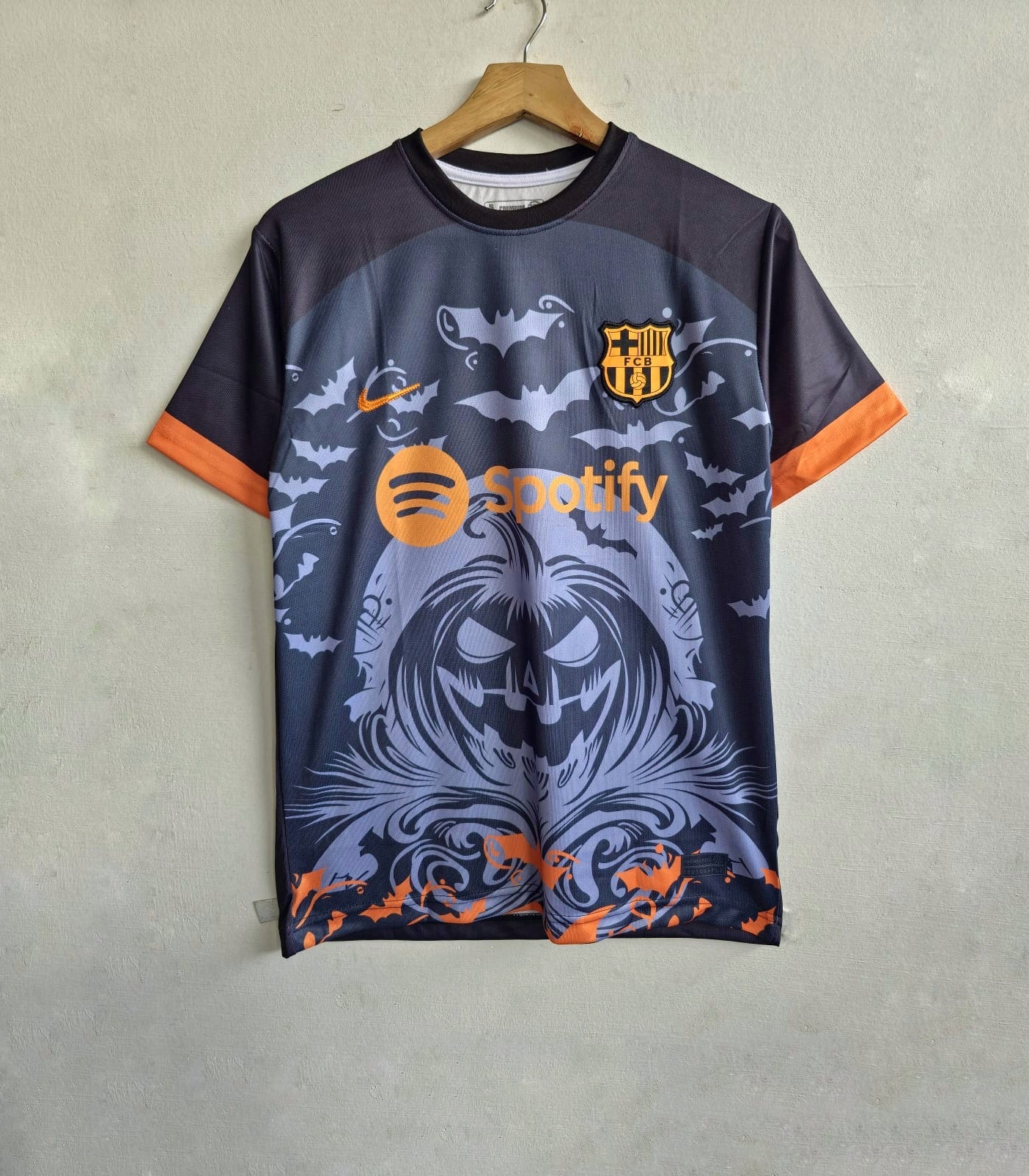 FC BARCELONA HALLOWEEN EDITION KIT