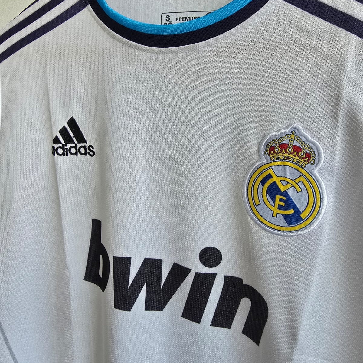 SERGIO RAMOS REAL MADRID RETRO