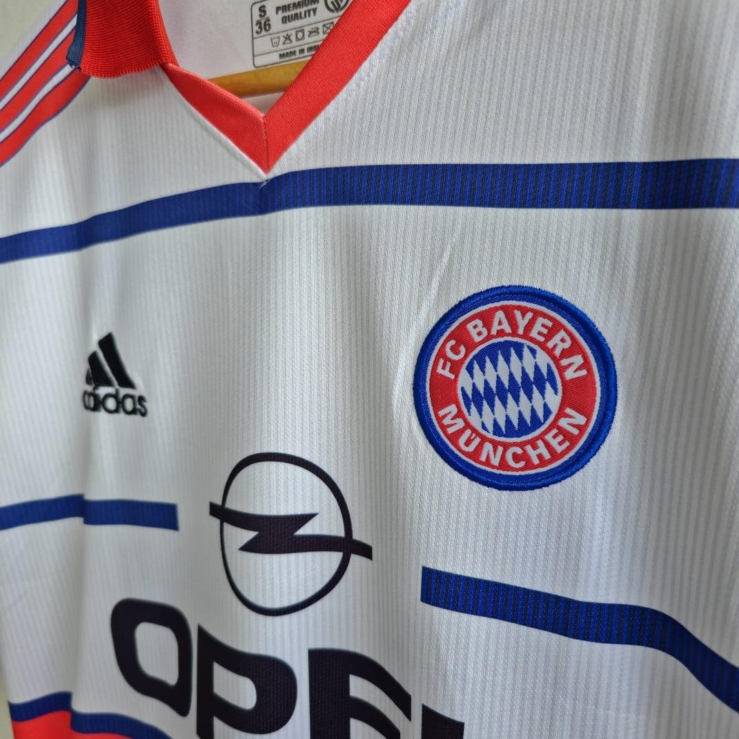 MATTHAUS BAYERN MUNICH 1999 AWAY KIT