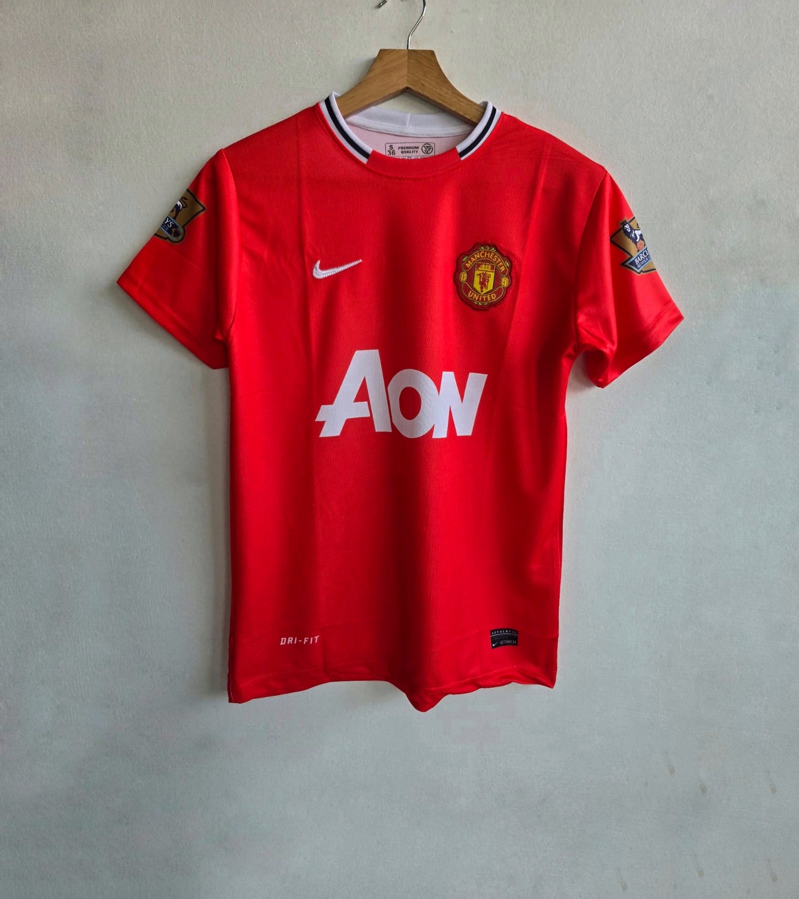 WAYNE ROONEY MANCHESTER UNITED 2010 - 11 HOME KIT