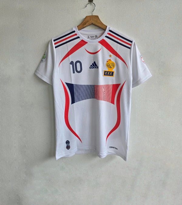 ZINADINE ZIDANE FRANCE 2006 AWAY KIT