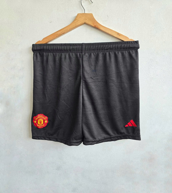 MANCHESTER UNITED BLACK SHORTS