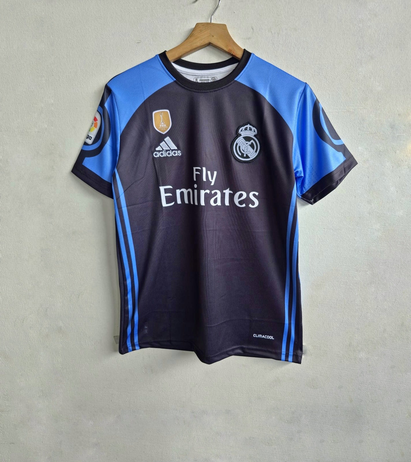GARETH BALE REAL MADRID 2016 - 17 THIRD KIT
