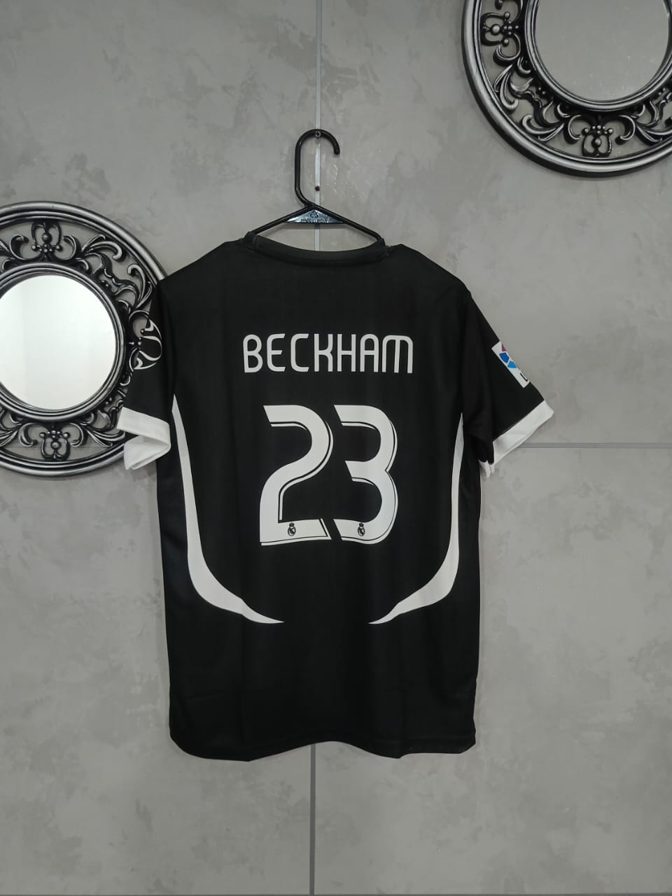 DAVID BECKHAM REAL MADRID 2006 - 07 AWAY RETRO