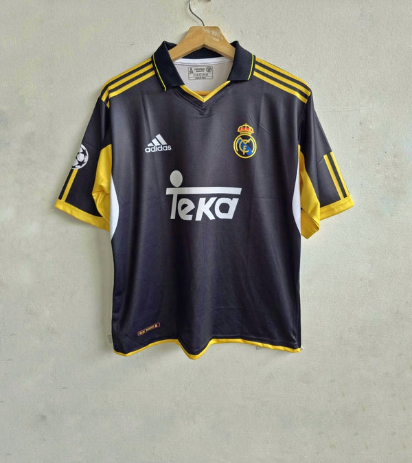 ZINADINE ZIDANE REAL MADRID 2000 - 01 AWAY OVERSIZED AWAY KIT