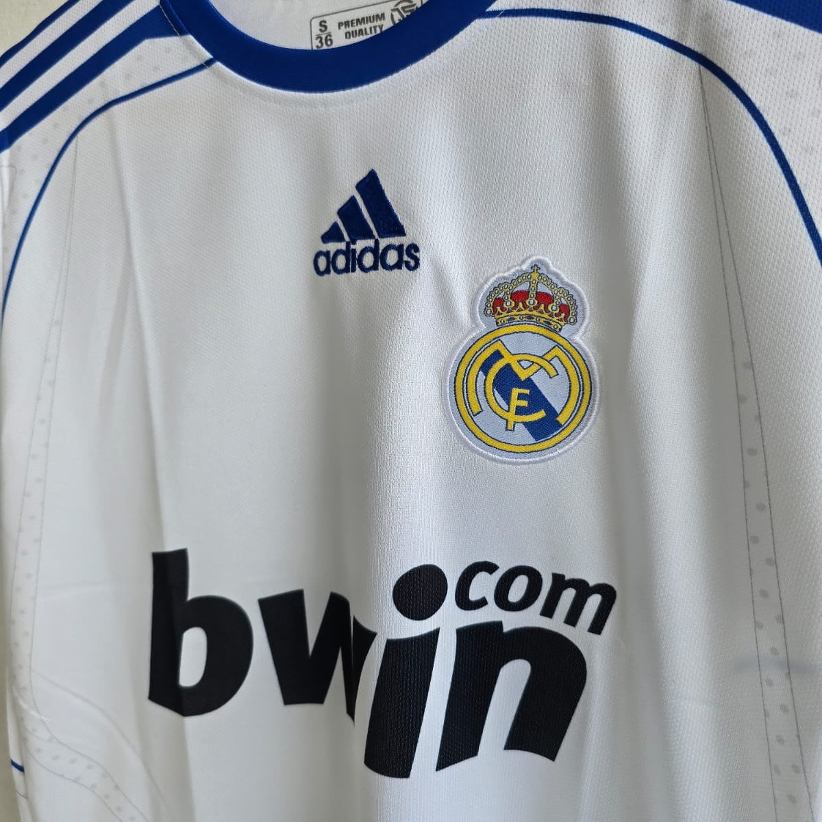 SERGIO RAMOS REAL MADRID RETRO