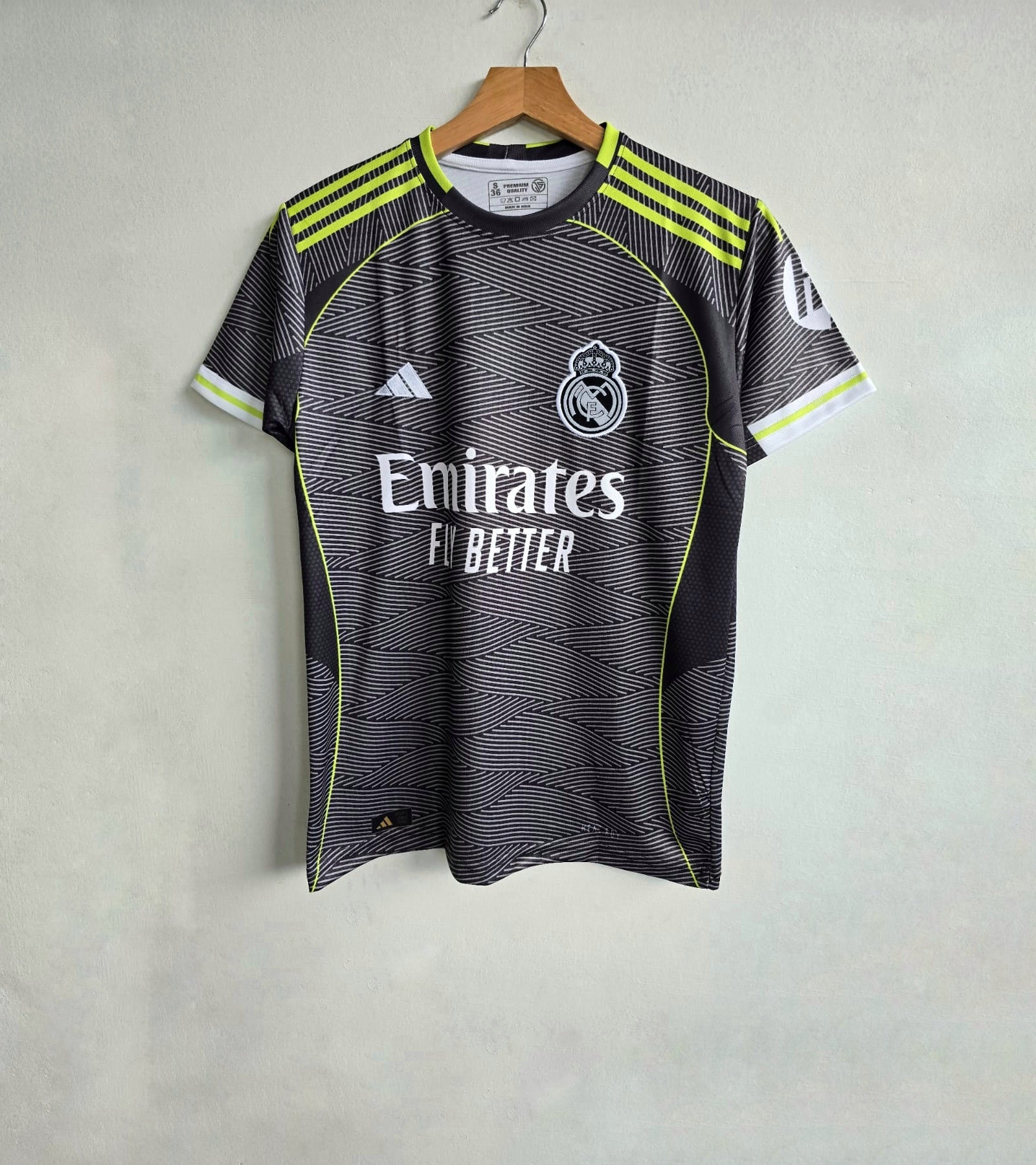 MBAPPE REAL MADRID 2025 - 26 AWAY KIT