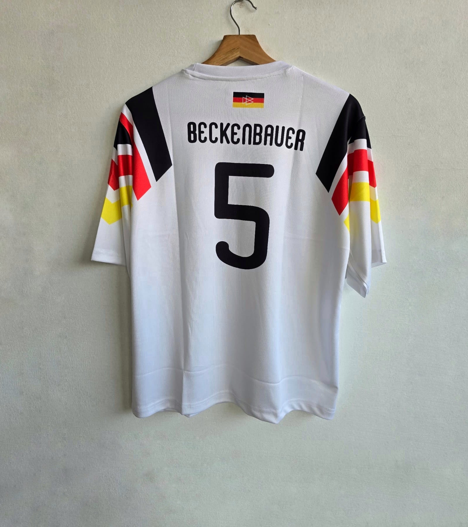 BECKENBAEUR GERMANY OVERSIZED RETRO